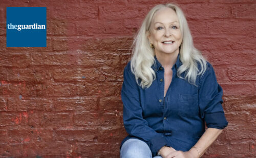 Karen-Mooney-Jan-2022-best-pic-in-bus-shelter-31(1)
